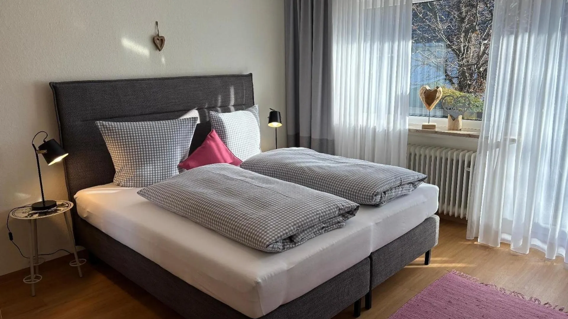 شقة Ferienwohnung Rosenwirth ميتنوالد